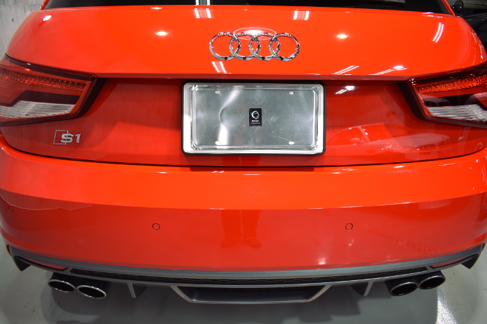 S1 8
